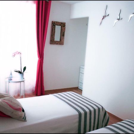 Casa Vacanze Enjoy Pirano ภายนอก รูปภาพ