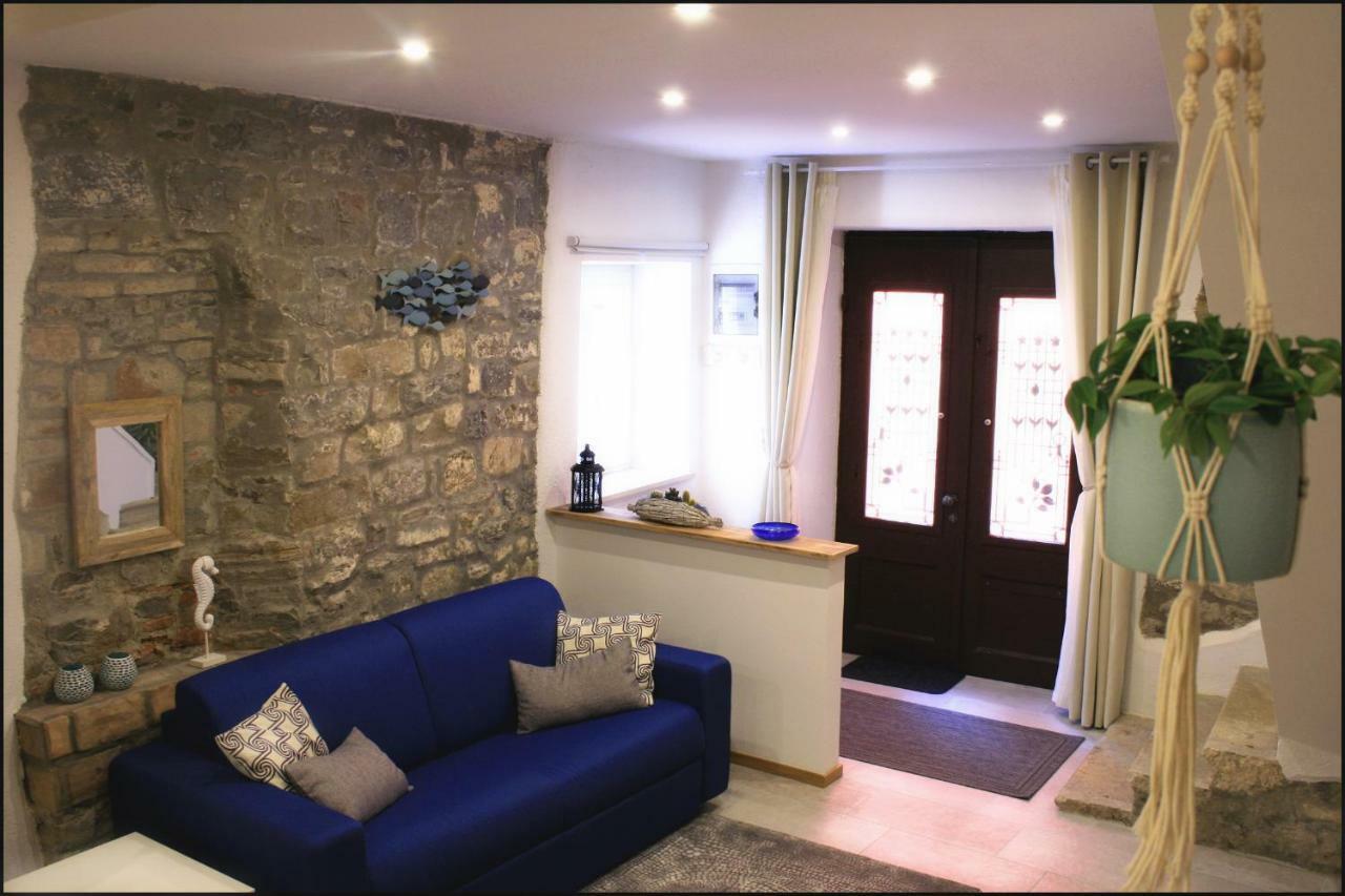 Casa Vacanze Enjoy Pirano ภายนอก รูปภาพ