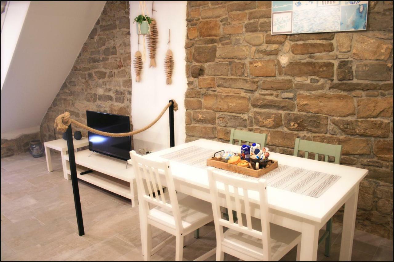 Casa Vacanze Enjoy Pirano ภายนอก รูปภาพ